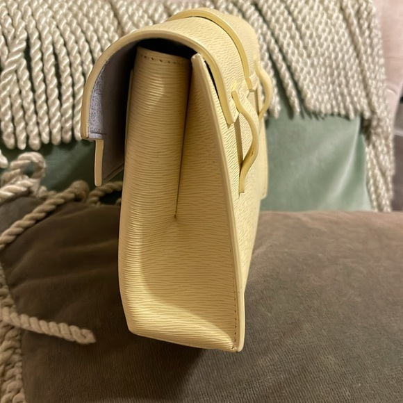 Senreve Aria Belt Bag / convertible to shoulder bag - Picture 6 of 17